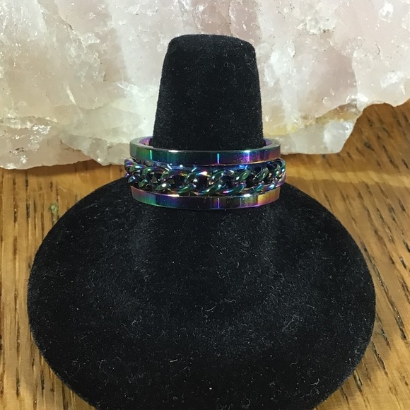 Boutique Other - Stainless Steel Rainbow Spinner Chain Band Ring